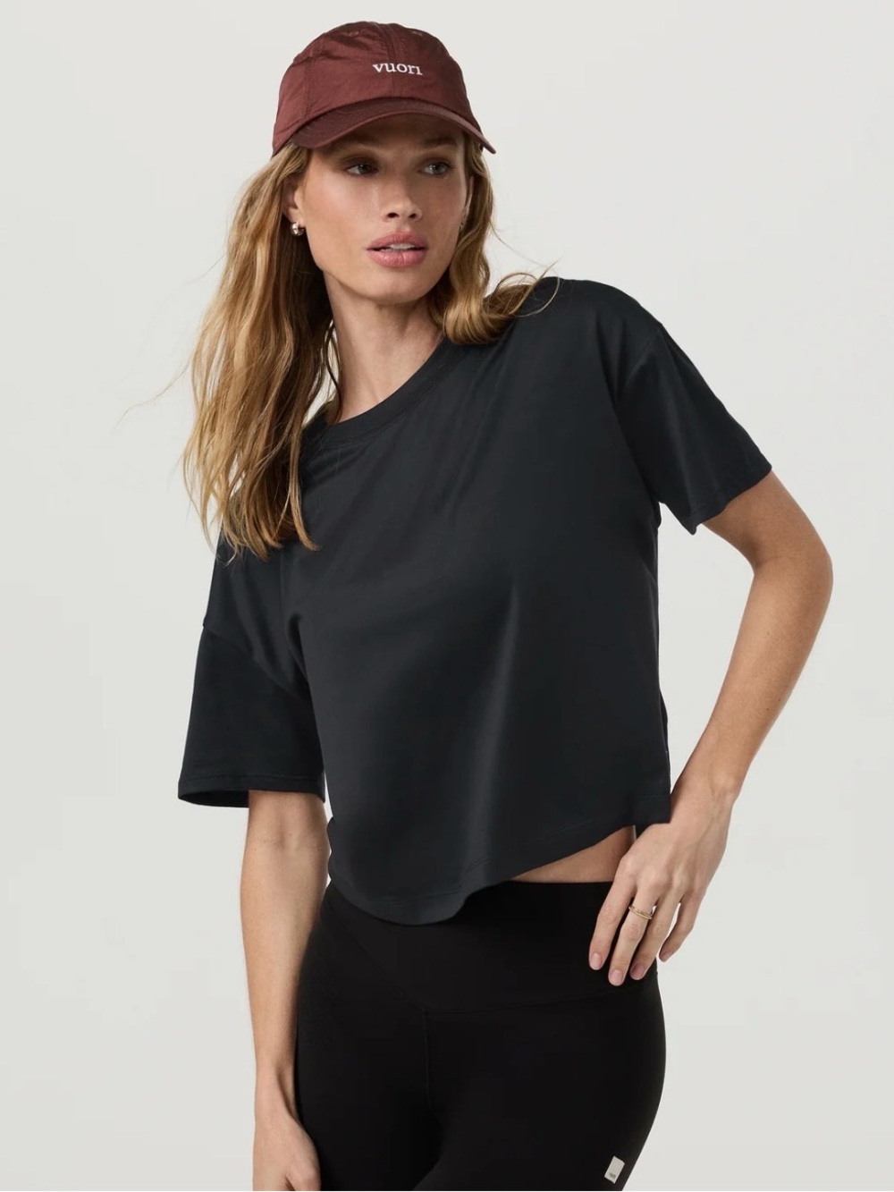 Vuori Energy Tee Black Heather Cropped Boxy Performance Top
Medium